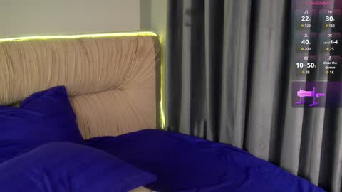 Mia  Lovense is active Private is Open online show from 03-15-26, 03:51