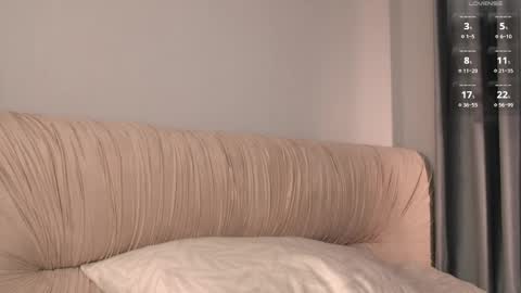 Mia  Lovense is active Private is Open online show from 05-10-26, 04:12