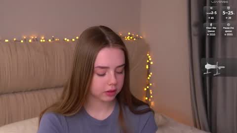 Snapshot of katymolly chatting on 08-09-26, 04:01 Mia Lovense is active Private is Open online show from 08-09-26, 04:01