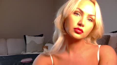 Katy online show from 10-24-25, 05:09