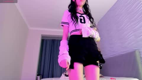 mai online show from 10-17-25, 02:30