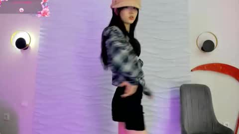 mai online show from 12-05-25, 02:36