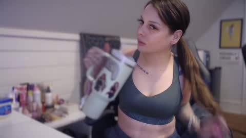 K3z14 online show from 02-04-25, 08:38