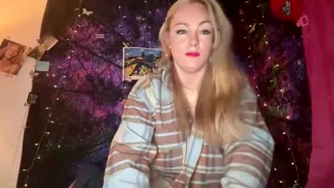 kay_la online show from 09-14-25, 02:11