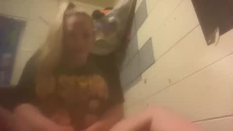 kay_la online show from 03-23-26, 05:11