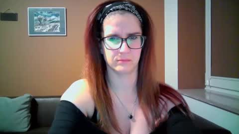 KayaLips online show from 11-14-25, 09:24