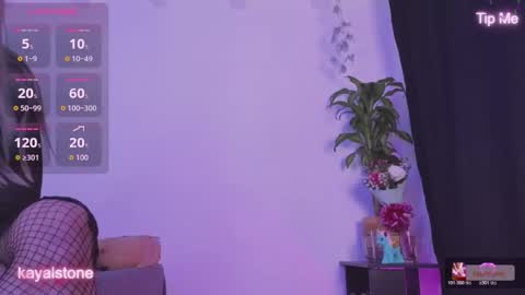 Snapshot of kayalstone chatting on 03-08-26, 02:04 Cattleya stone online show from 03-08-26, 02:04