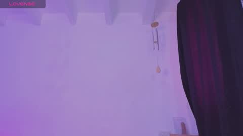 Snapshot of kayalstone chatting on 03-24-26, 02:11 Cattleya stone online show from 03-24-26, 02:11