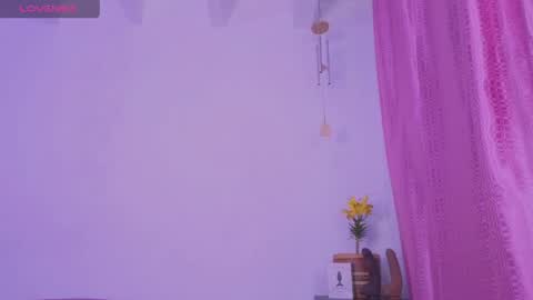 Snapshot of kayalstone chatting on 04-08-26, 04:56 Cattleya stone online show from 04-08-26, 04:56