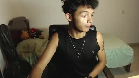 KAYDEN HELP ME TO REACH 10 LIKES online show from 02-06-25, 04:58