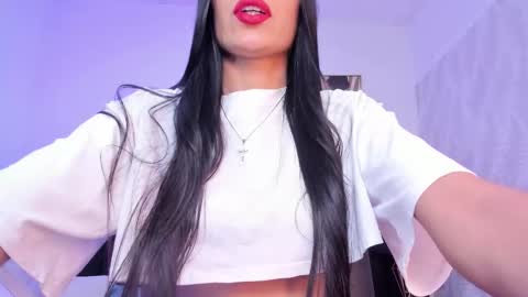 Kayla  online show from 11-11-25, 10:15