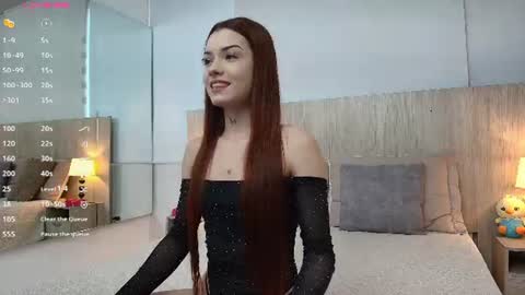 Snapshot of kayla_roux chatting on 07-14-26, 11:38 Kayla online show from 07-14-26, 11:38