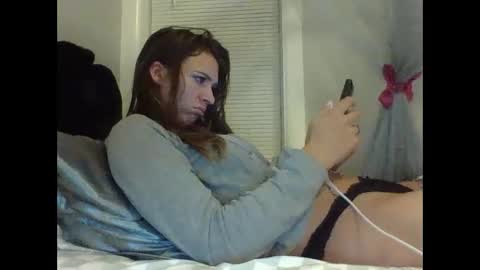 kaylaelizabeth97 online show from 11-08-25, 04:01