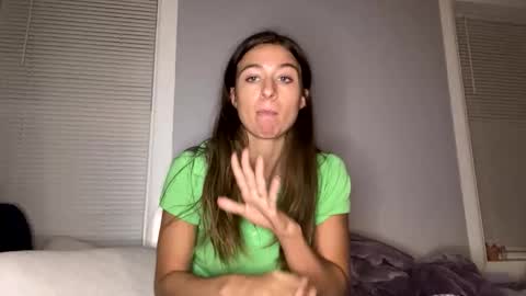 Snapshot of kaylaelizabeth97 chatting on 02-12-26, 12:27 kaylaelizabeth97 online show from 02-12-26, 12:27