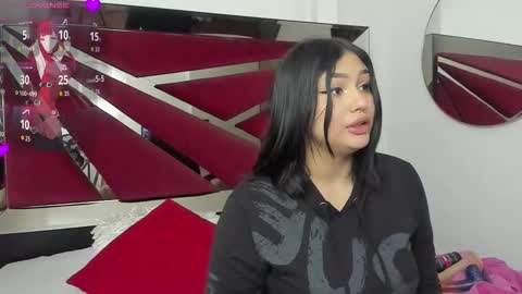 kaylahank online show from 10-20-25, 11:43