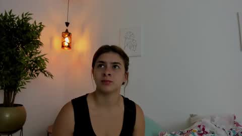 Snapshot of kaylajhonnes6 chatting on 10-06-25, 01:08 K A Y L A online show from 10-06-25, 01:08