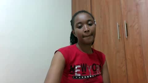 kaylar online show from 06-15-26, 04:31