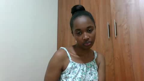 kaylar online show from 06-25-26, 11:04