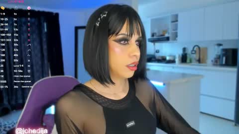 Snapshot of kayle______ chatting on 07-04-26, 10:38 INSTAjohedija online show from 07-04-26, 10:38