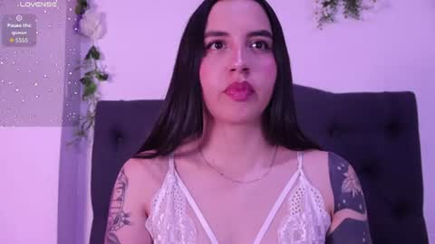 kaylee_lee online show from 06-15-26, 04:04