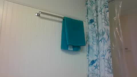 kaylee kakes online show from 10-11-25, 08:29