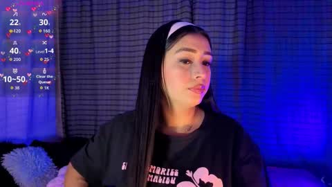 Snapshot of kayleemorales chatting on 10-11-25, 03:32 Kaylee online show from 10-11-25, 03:32