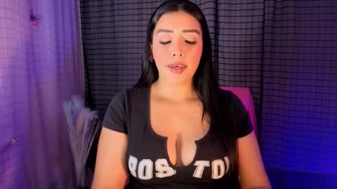 Kaylee online show from 12-22-25, 05:54