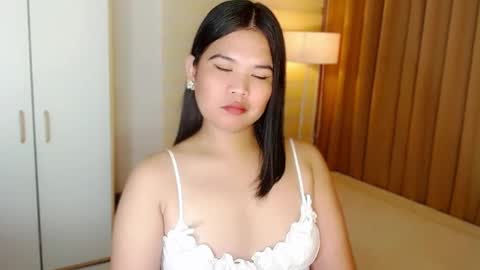 Y O U R        F U T U R E       K A Y L E E  online show from 12-20-24, 09:32