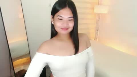 Y O U R        F U T U R E       K A Y L E E  online show from 03-06-25, 12:32