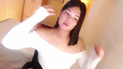 Y O U R        F U T U R E       K A Y L E E  online show from 10-01-25, 06:14