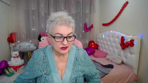 kaylesmoll online show from 02-13-25, 03:29