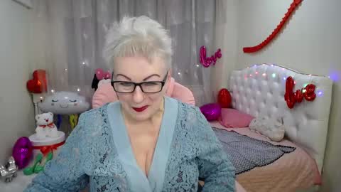 kaylesmoll online show from 02-14-25, 11:53