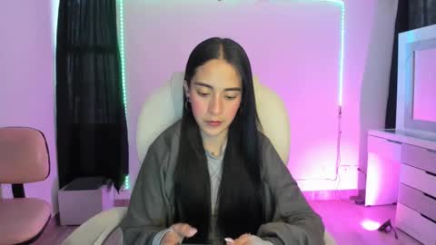 kaylie online show from 12-18-24, 10:24