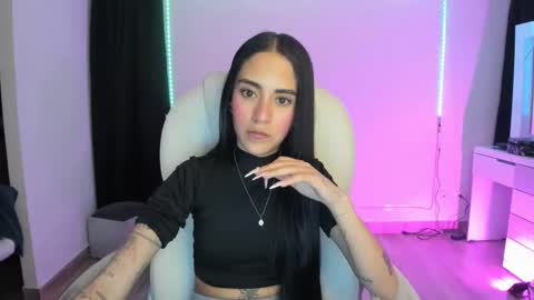 kaylie online show from 12-20-24, 01:25