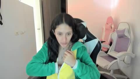 kaylie online show from 10-06-25, 11:07