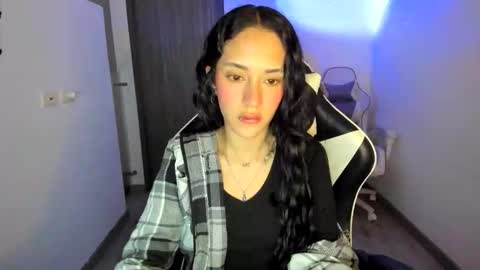 kaylie online show from 10-11-25, 01:16