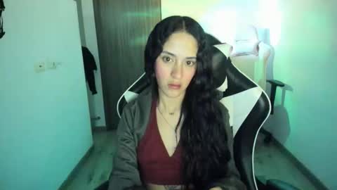 kaylie online show from 10-15-25, 03:50