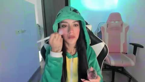 kaylie online show from 10-27-25, 10:52