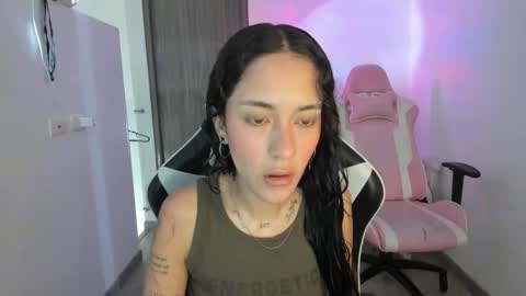 kaylie online show from 11-26-25, 08:21