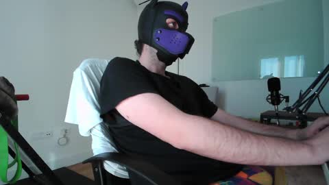 Neon online show from 03-29-26, 03:56