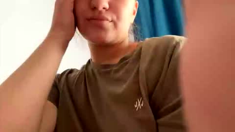 Snapshot of kayyabelle chatting on 10-11-25, 10:03 kayyabelle online show from 10-11-25, 10:03
