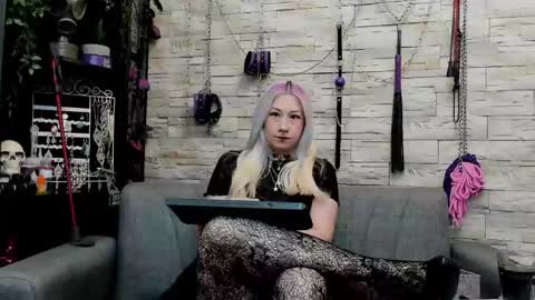 Miss Kazia online show from 05-01-26, 12:48