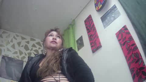 KAZSANDRAH online show from 01-17-25, 10:22