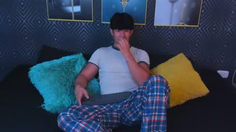Snapshot of kazuya_nakamura chatting on 07-27-26, 02:07 kazuya online show from 07-27-26, 02:07