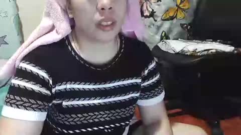 Kazzandra online show from 12-14-25, 10:03