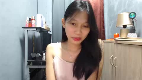 Its me Cora online show from 09-13-25, 05:18