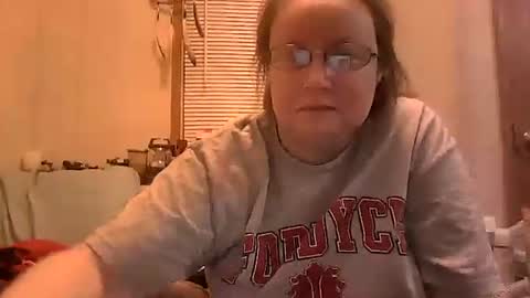 kcandler27 online show from 02-04-26, 06:08