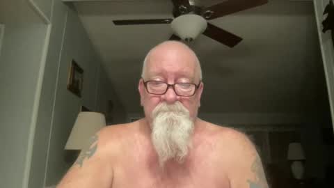 Snapshot of kcbace61760 chatting on 12-24-24, 01:06 kcbace61760 online show from 12-24-24, 01:06