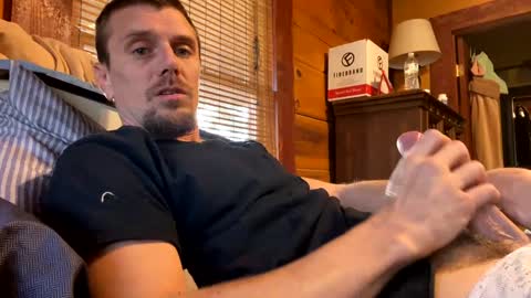 Snapshot of kcdowdy90 chatting on 12-15-24, 01:43 rowdy6969 online show from 12-15-24, 01:43