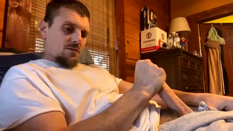 Snapshot of kcdowdy90 chatting on 12-25-24, 09:00 rowdy6969 online show from 12-25-24, 09:00